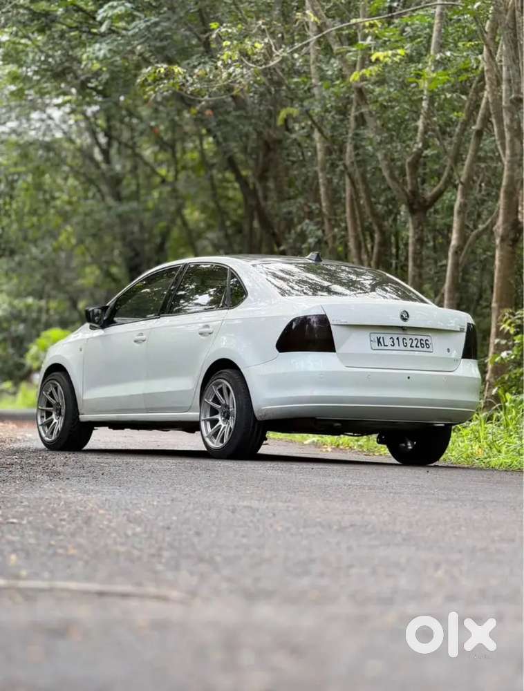 Skoda Rapid 1.6 2014