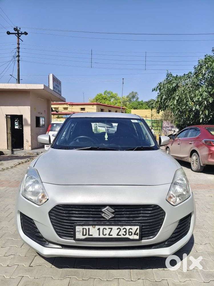 Maruti Suzuki Swift Vxi + Manual, 2018, Petrol