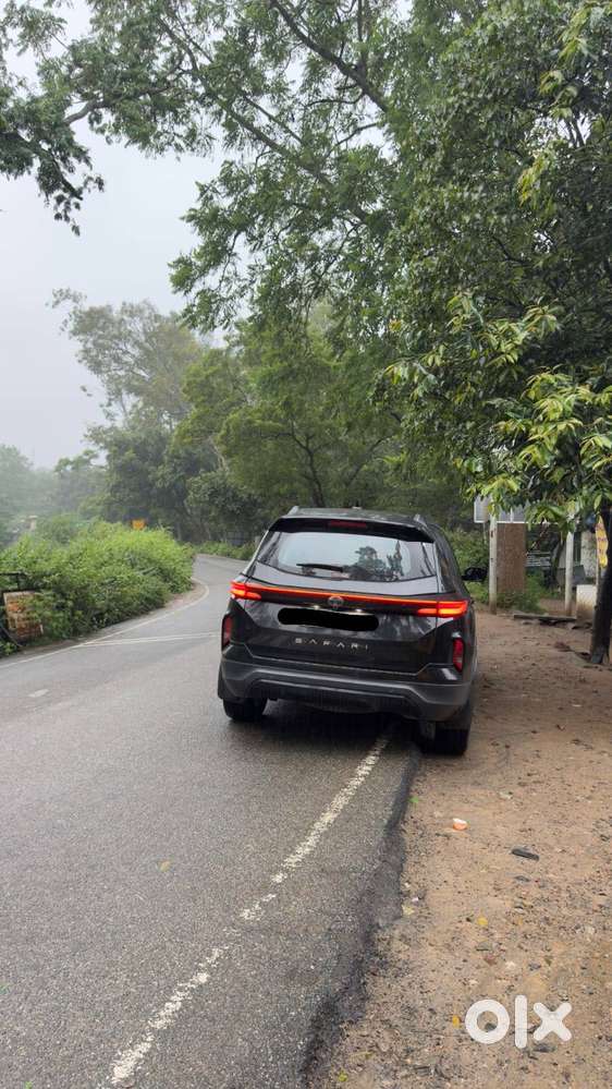Tata Safari 2024 — Accomplished Plus, Dark Edition, 7s At Diesel.