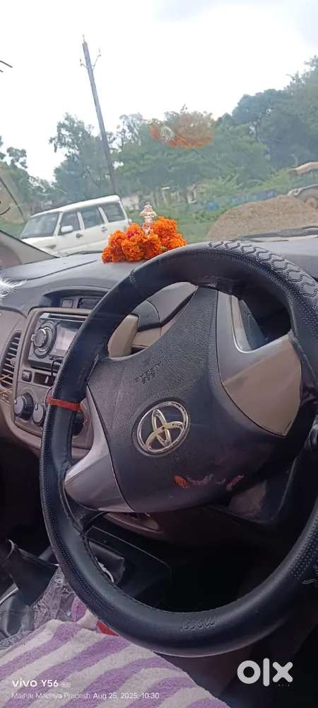 Toyota Innova 2015 Diesel Well Maintained