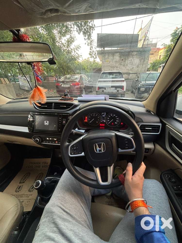 Honda Amaze 2nd Gen 2024 Cng & Hybrids Well Maintained