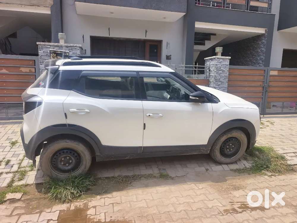 Mahindra Xuv 3xo 2024 Petrol