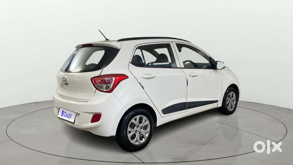 Hyundai Grand I10 Sportz 1.2 Kappa Vtvt, 2016, Cng & Hybrids
