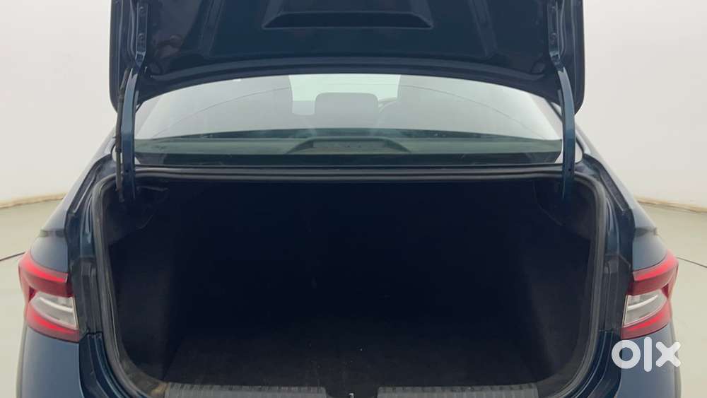 Skoda Slavia Style 1.5l Tsi Dsg, 2023, Petrol