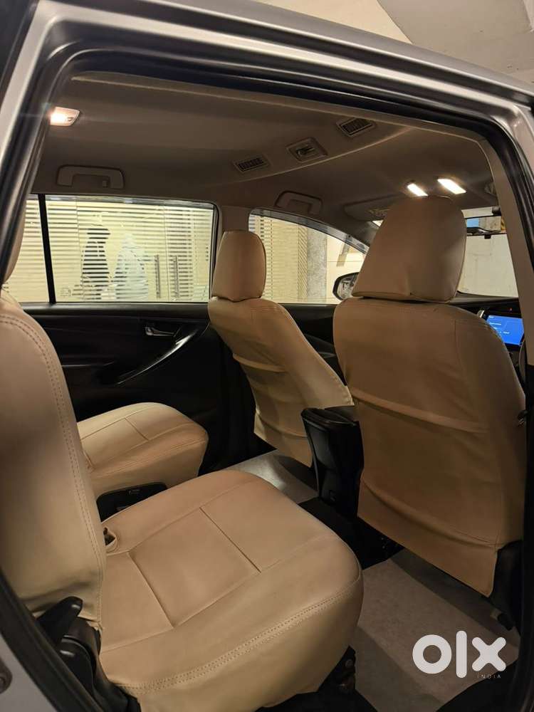 Toyota Innova Crysta 2.4 G Plus Mt 7 Str, 2022, Diesel