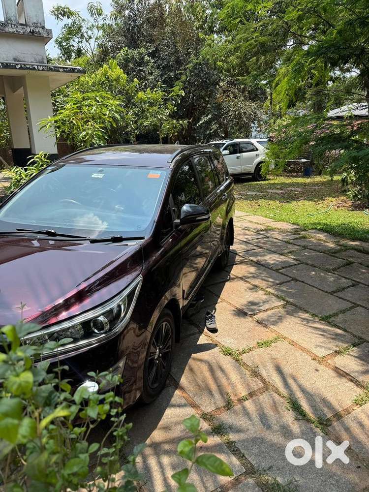 Toyota Innova Crysta 2016 Z Diesel Good Condition