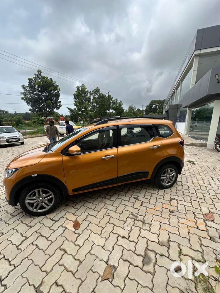 Renault Triber Rxz Amt 7 Str Petrol 2020