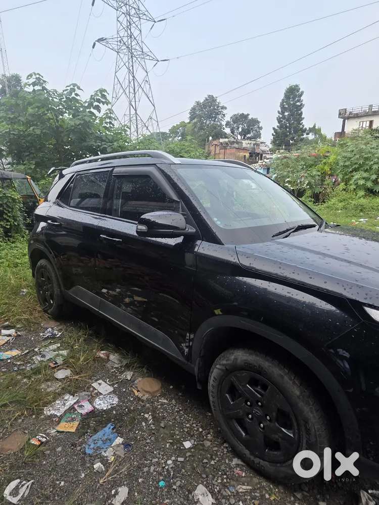 2024 Hyundai Venue Petrol | 1st Owner | Only 8,781 Km | Excellent Cond