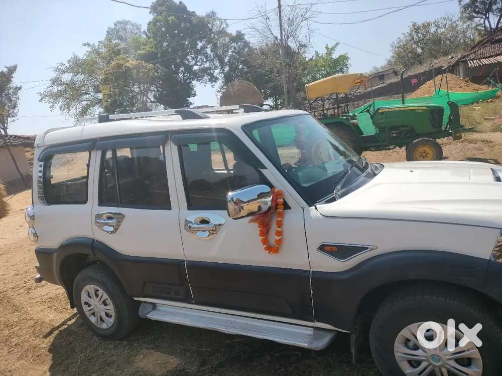 Mahindra Scorpio 2016