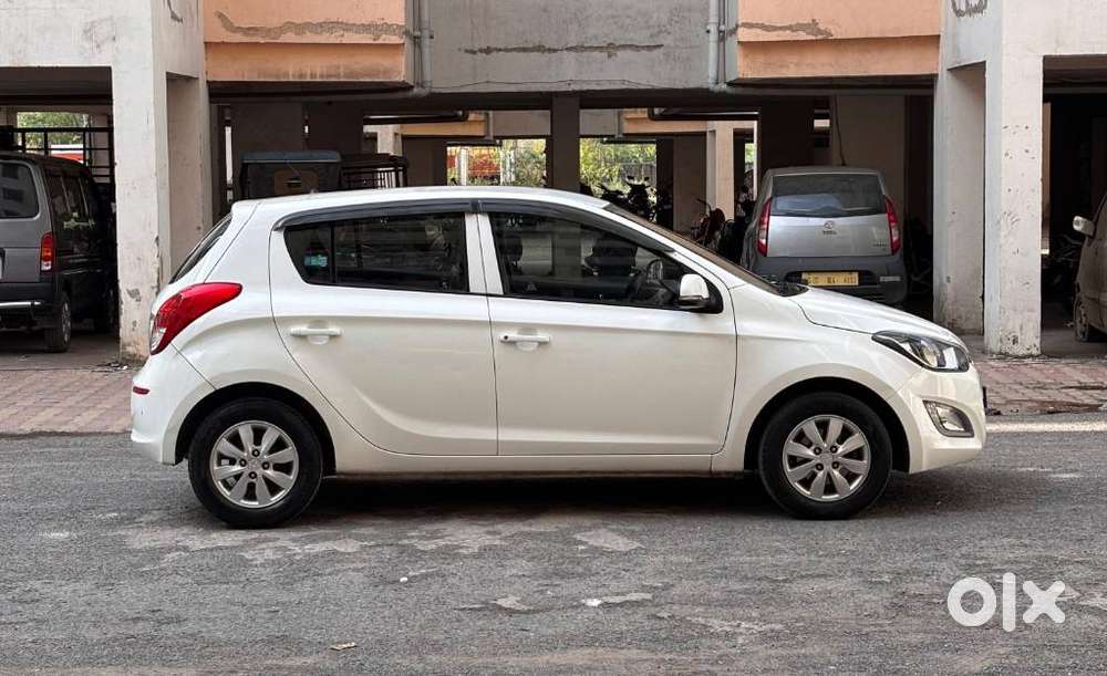 Hyundai I20 Sportz 1.2 Bs-iv, 2014, Petrol