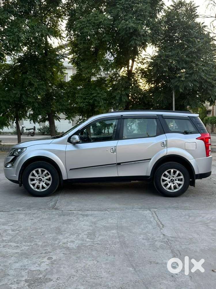 Mahindra Xuv500 2017 54000 Km Driven