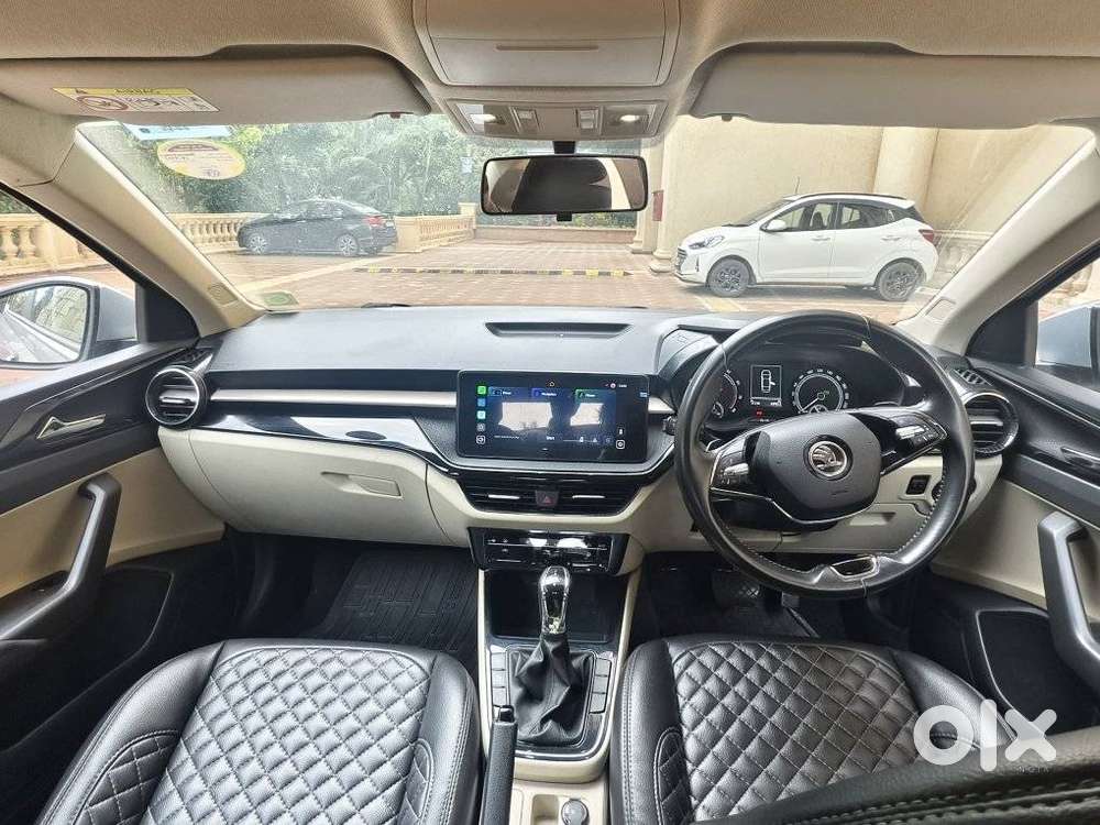 Skoda Slavia 1.0 Ambition Tsi At, 2022, Petrol
