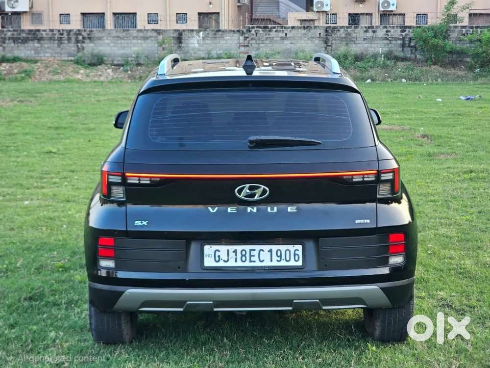 Hyundai Venue [2022-ongoing] 1.5 Crdi Sx, 2024, Diesel