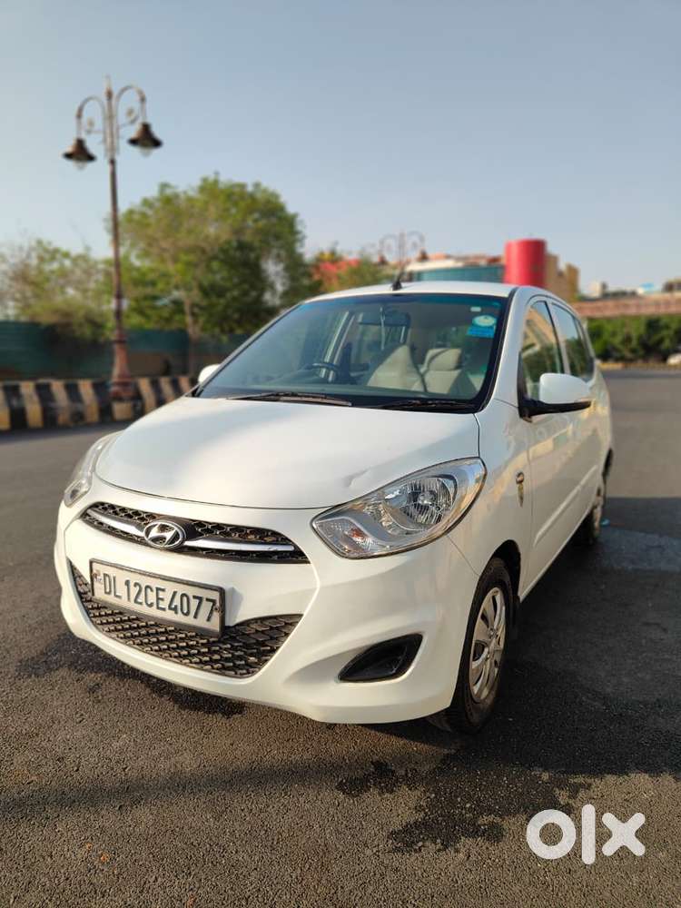 Hyundai I10 Sportz At, 2013, Petrol