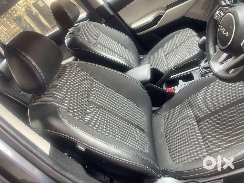 Kia Carens 1.4 Prestige Turbo 7 Str, 2022, Petrol