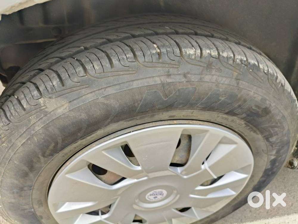 Maruti Suzuki Swift Dzire Vdi Bsiv, 2014, Diesel