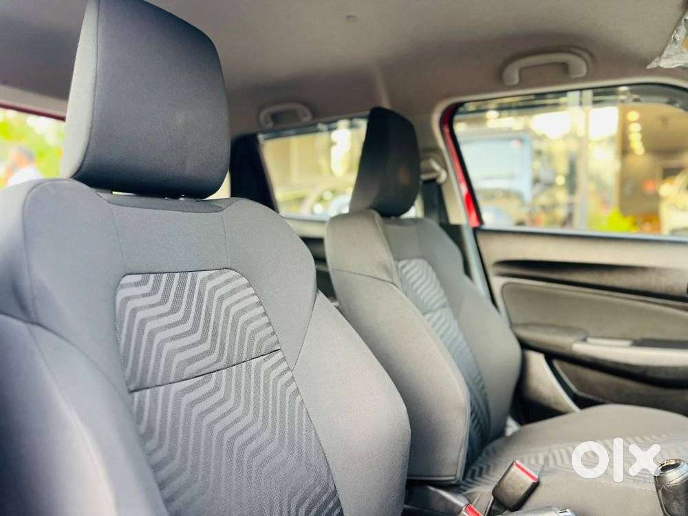Maruti Suzuki Swift Vxi With Abs, 2019, Petrol