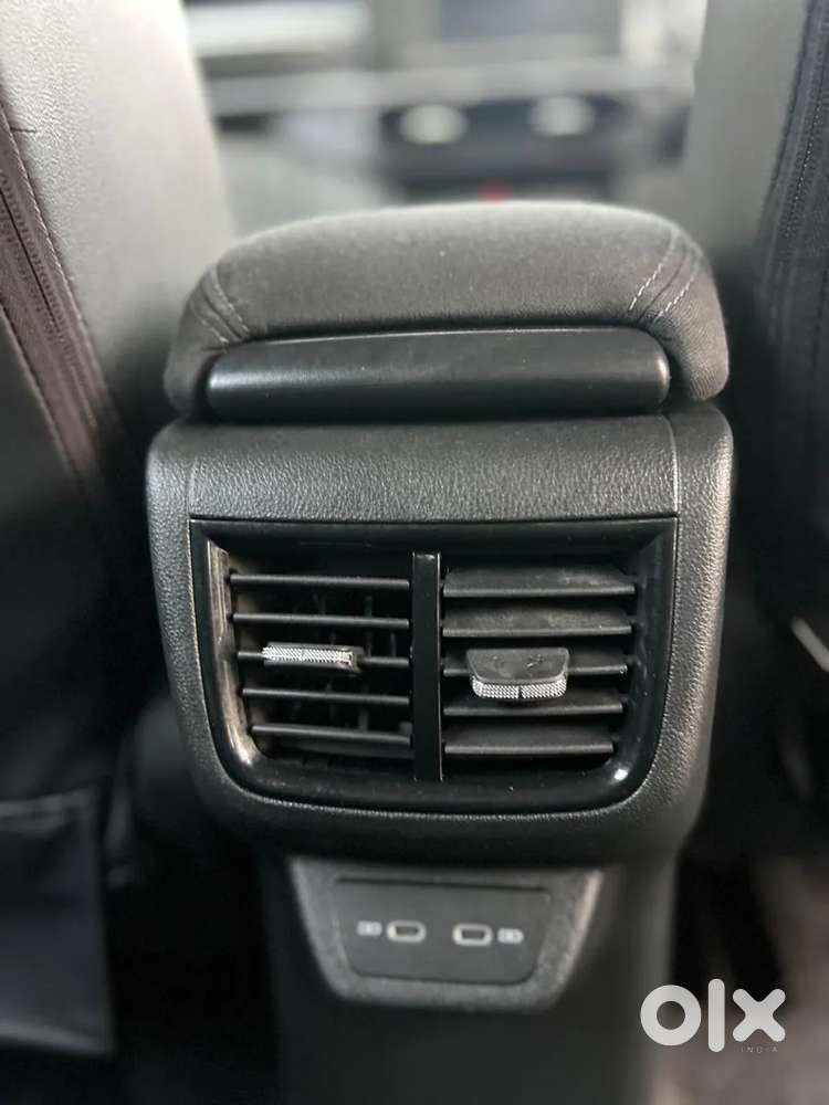 Skoda Kylaq, 2025, Petrol
