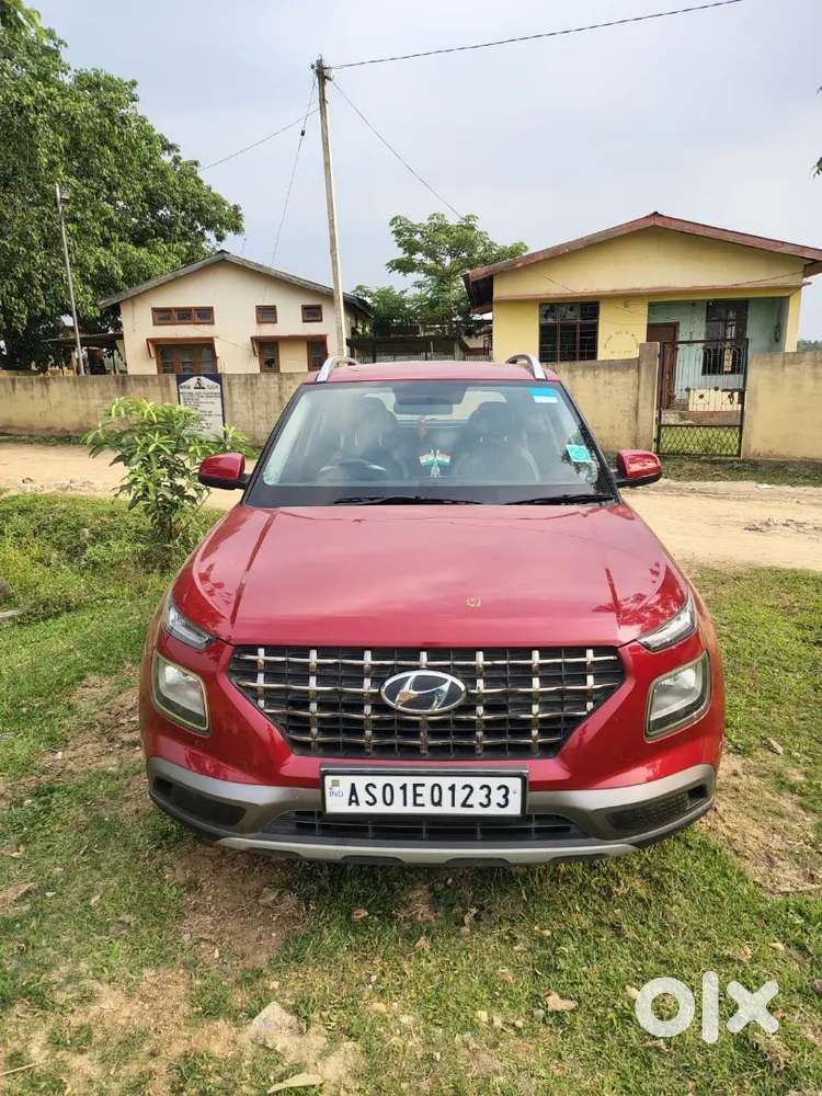 Hyundai New Venue 2021 Petrol 50000 Km Driven