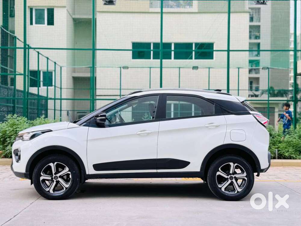 Tata Nexon 1.5 Revotorq Xza Plus, 2023, Diesel