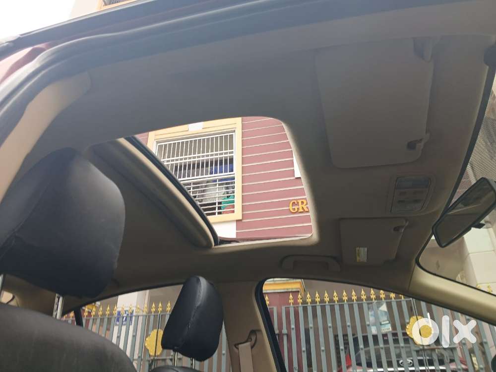 Honda City V At Sunroof I-vtec, 2016, Petrol