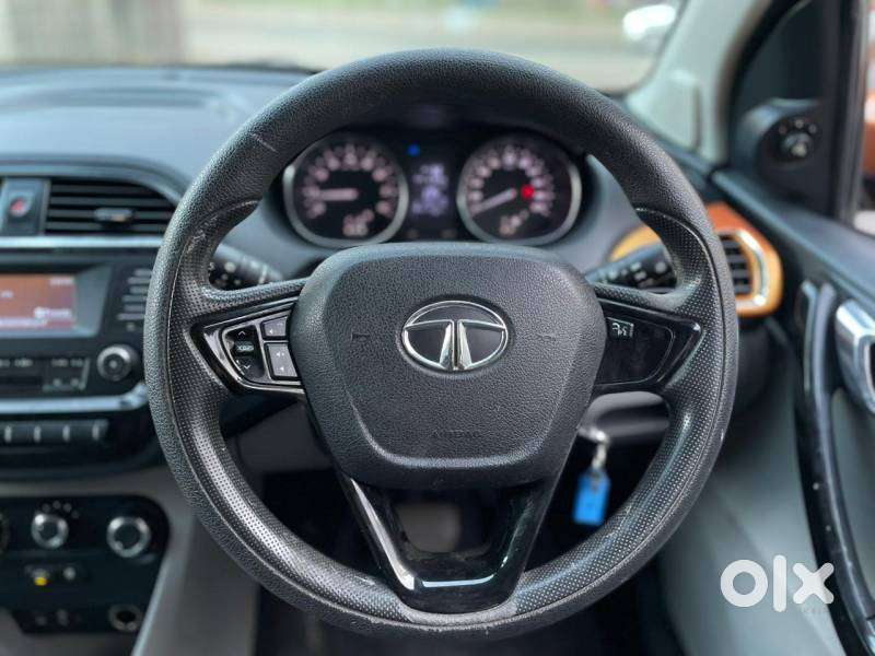 Tata Tiago 1.2 Revotron Xza, 2018, Petrol