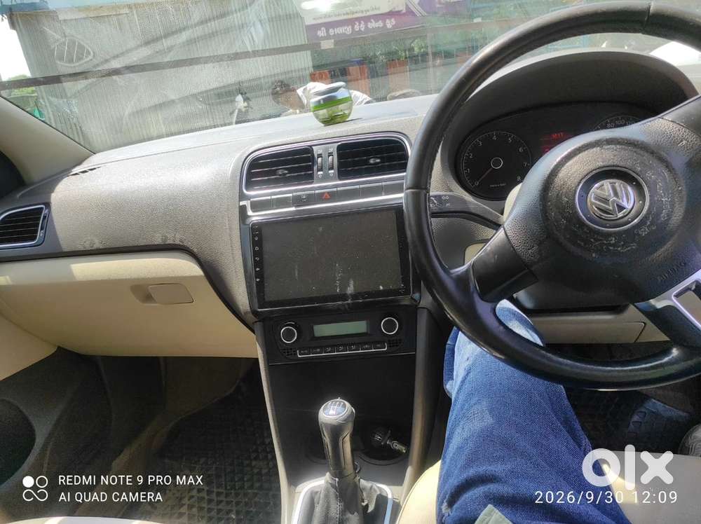 Volkswagen Vento 2011 Manual