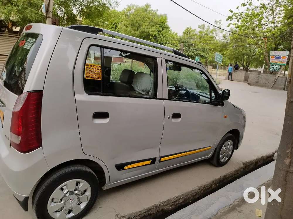 Wagonr Gadi Hai Bechni Hai Bhaiya