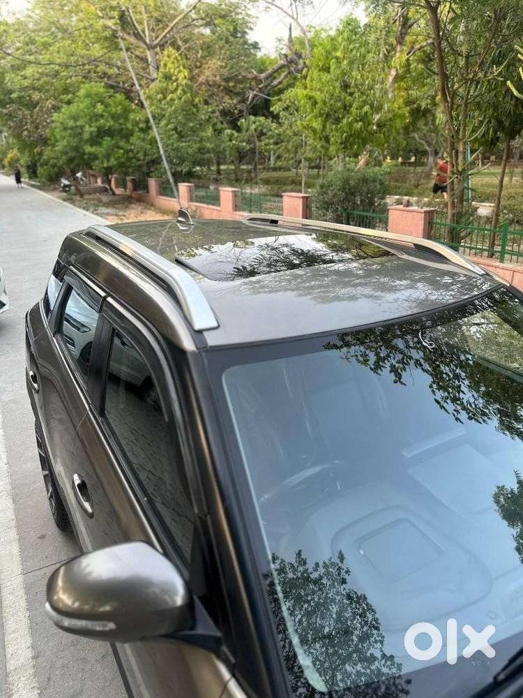 Maruti Suzuki Brezza 1.5 Zxi Smart Hybrid, 2023, Petrol