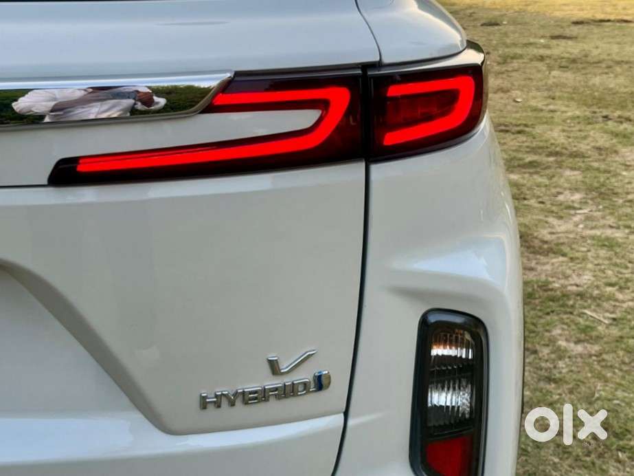 Toyota Urban Cruiser Hyryder 1.5 V Hybrid, 2023, Petrol