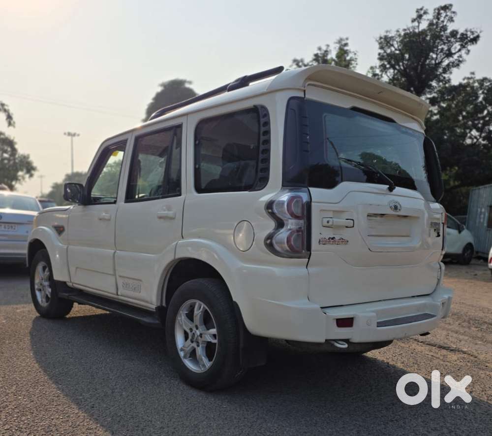 Mahindra Scorpio