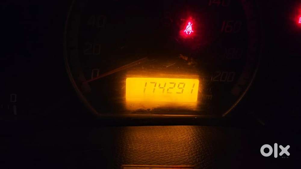 Maruti Suzuki Swift 2007 Petrol 174000 Km Driven