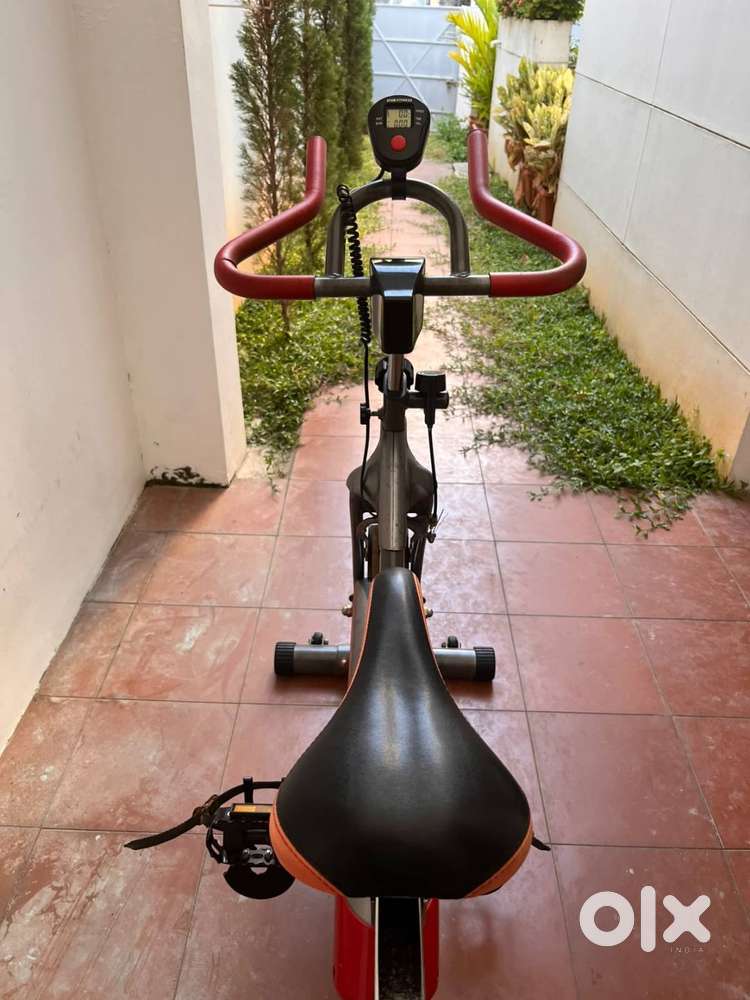 SPIN BIKE KH 140 VIVA FITNESS