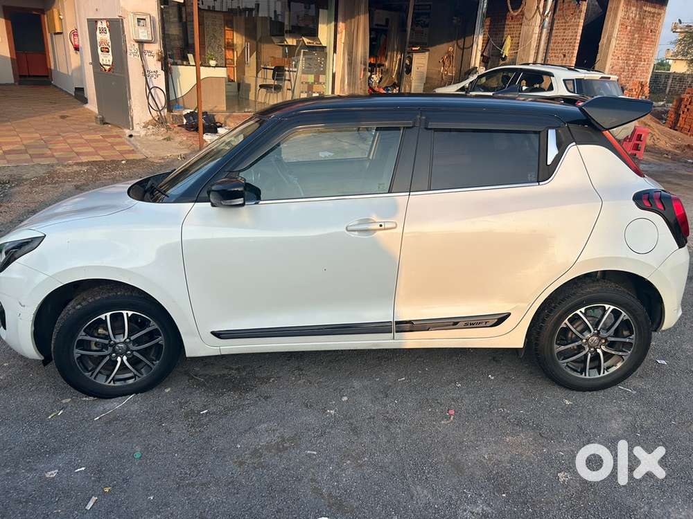 Maruti Suzuki Swift Petrol 2020