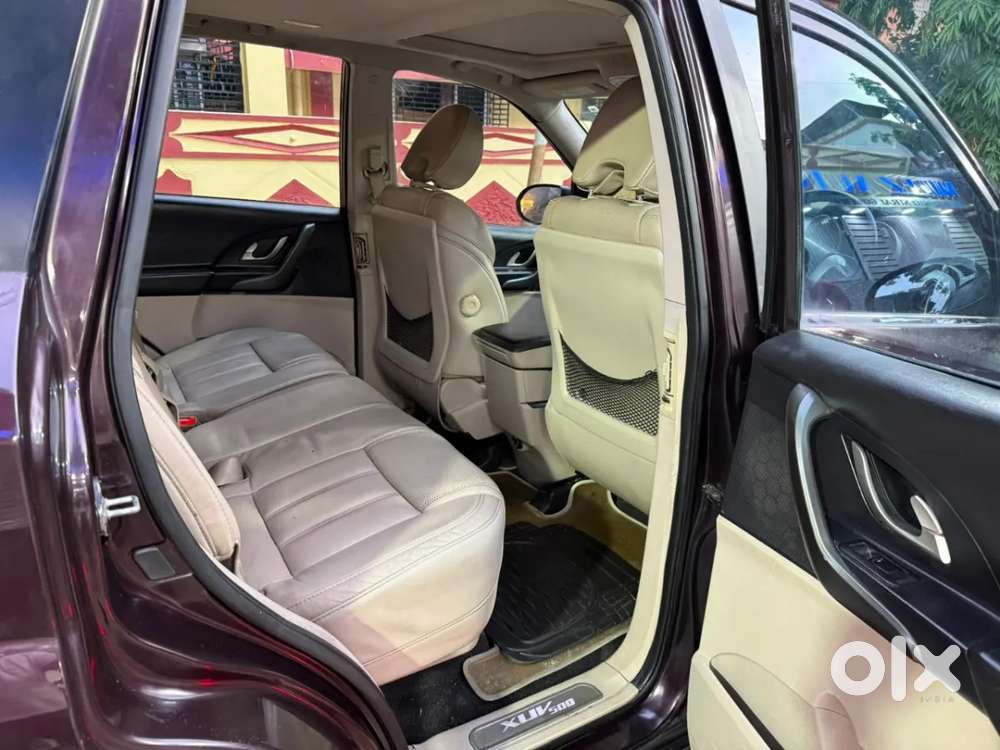 Mahindra Xuv500 At W10 Fwd, 2018, Diesel