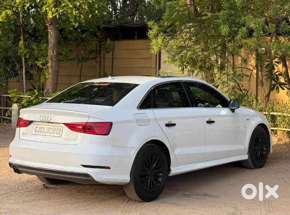 Audi A3 S Line Limousine Diesel Top Model  Luxury Sedan