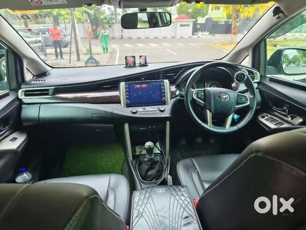 Toyota Innova Crysta [2020-ongoing] 2.4 Vx 7 Str, 2023, Diesel