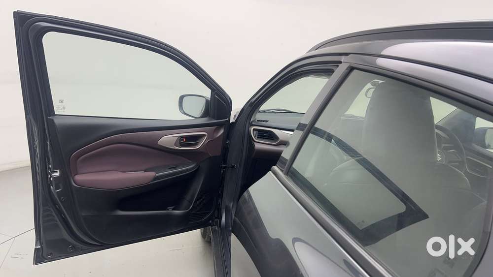 Maruti Suzuki Fronx Sigma 1.2l Mt, 2025, Petrol