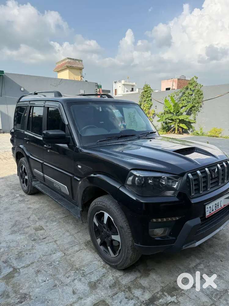 Mahindra Scorpio Classic 2024 Diesel Manual