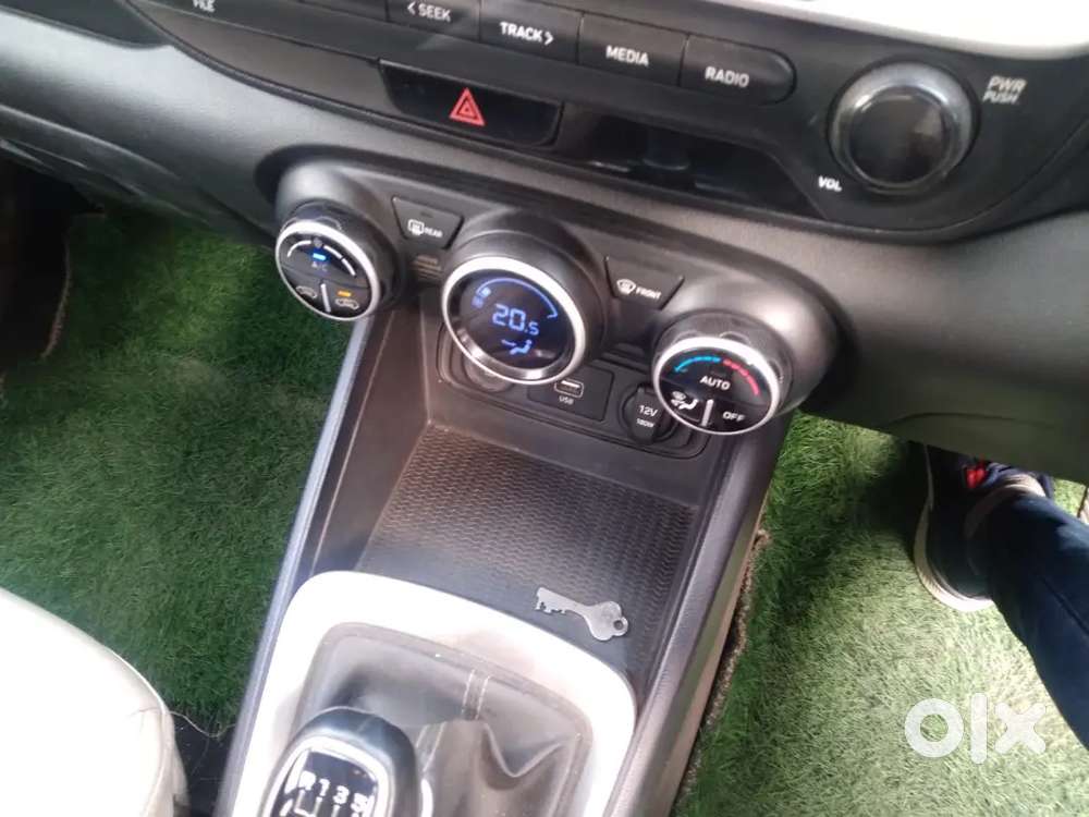 Hyundai Venue Diesel Manual 2020 Second Owner