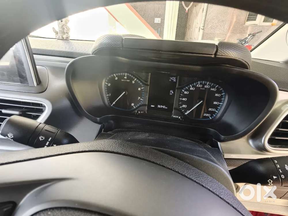 Tata Altroz 1.2 Petrol 2023