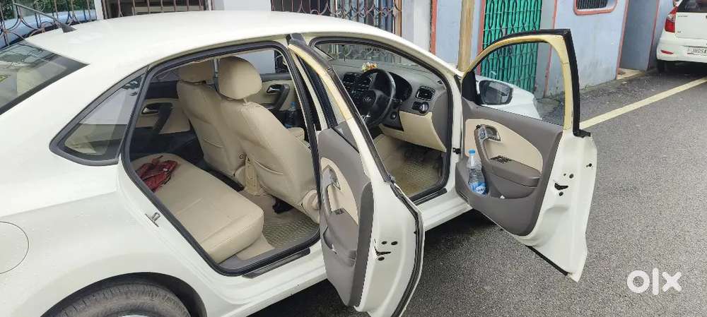Volkswagen Vento 1.6 Petrol 2013