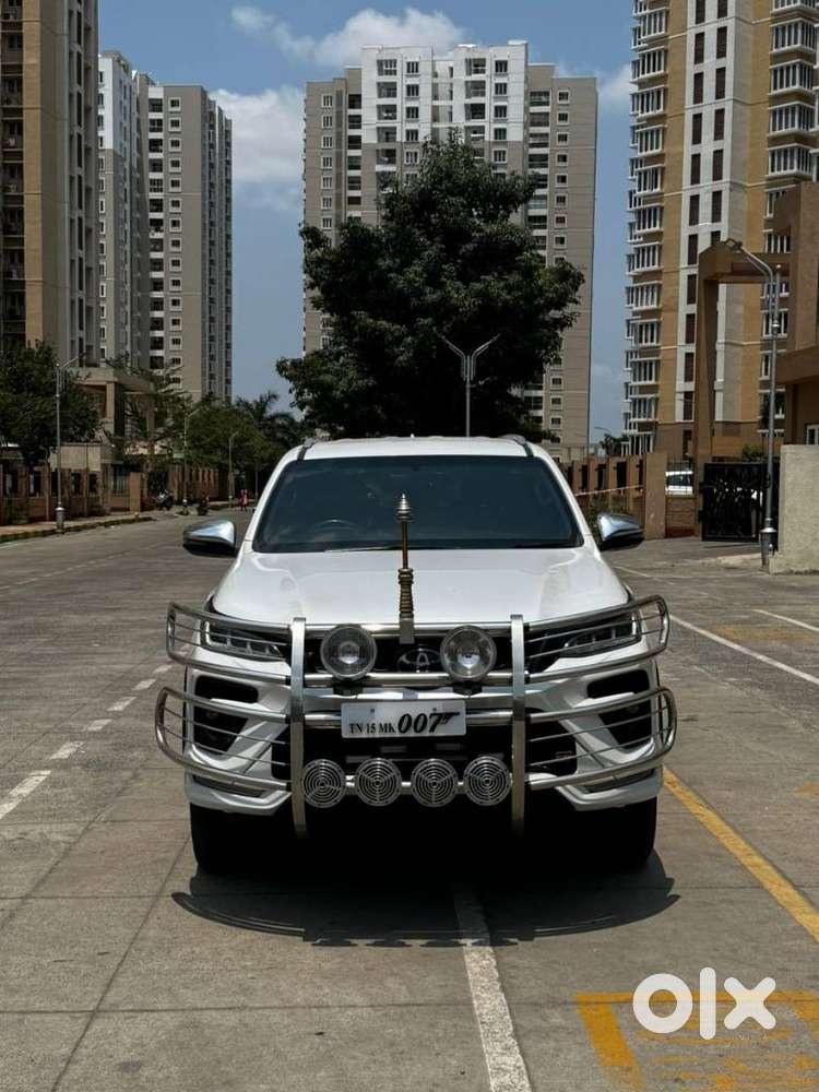 Toyota Fortuner 2.8 Gr-s, 2023, Diesel