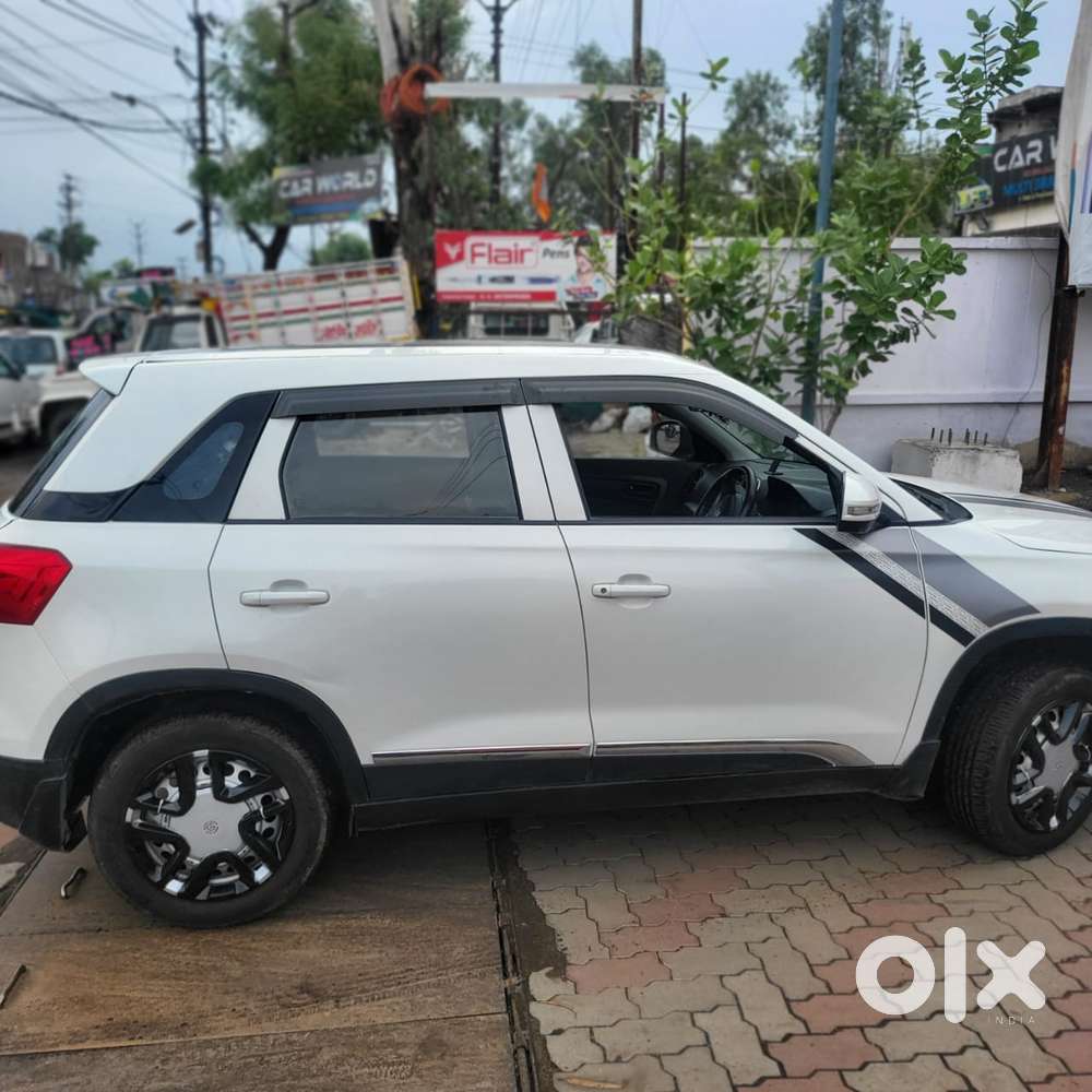 Maruti Suzuki Brezza, 2020, Petrol