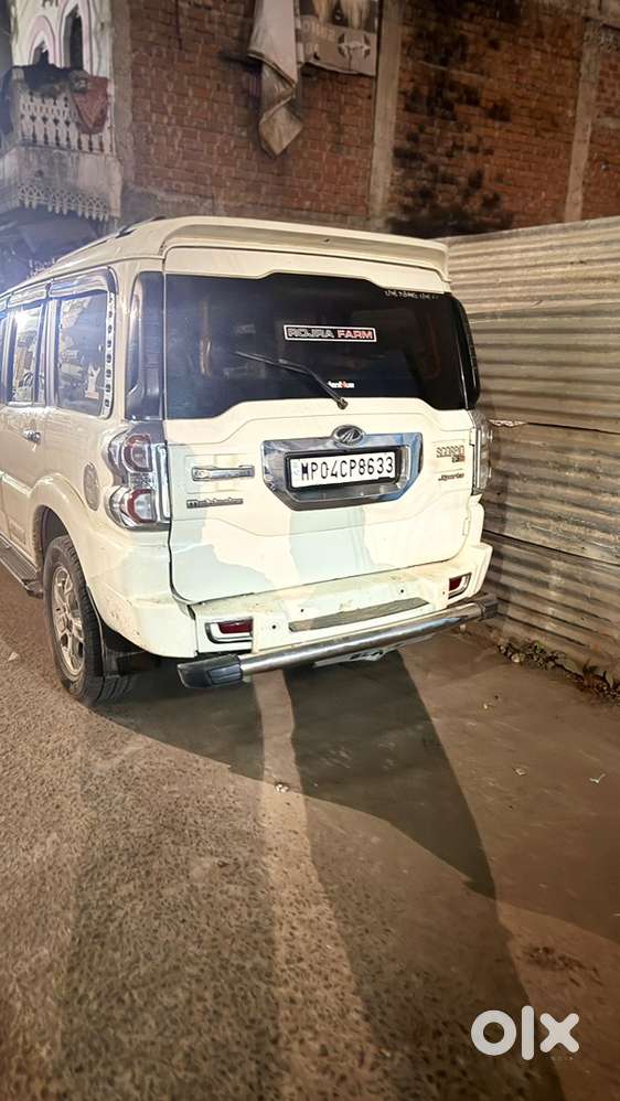 Mahindra Scorpio 2015 Diesel Well Maintained
