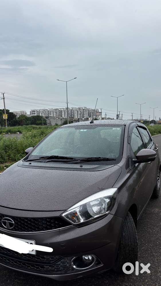 Tata Tiago Zx 2017