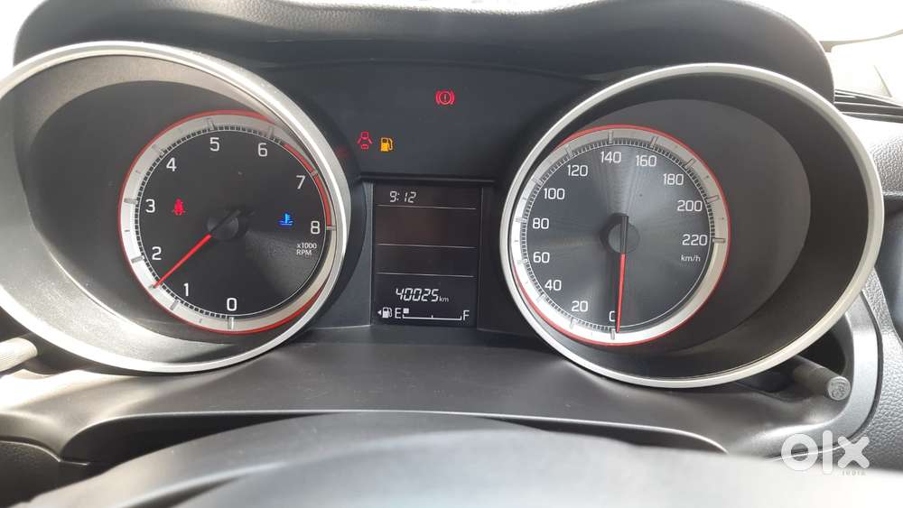 Maruti Suzuki Swift Vxi + Manual, 2021, Petrol