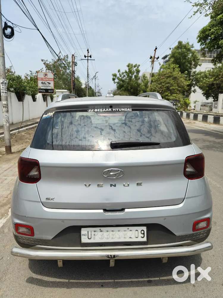 Hyundai Venue Diesel Manual 2022