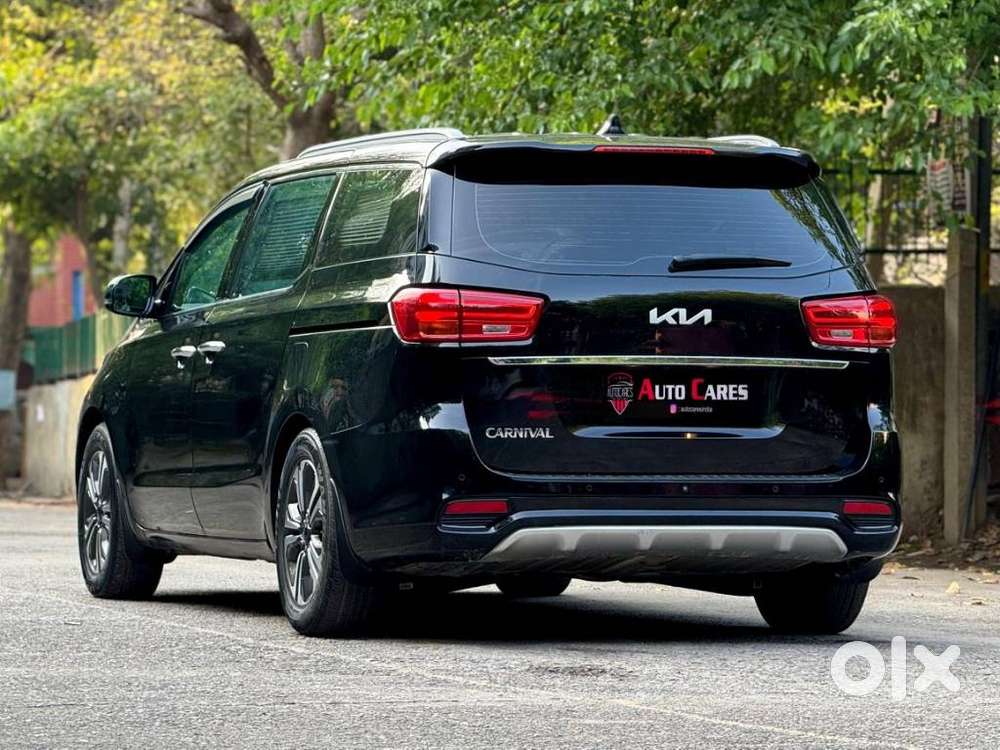 Kia Carnival Prestige, 2023, Diesel