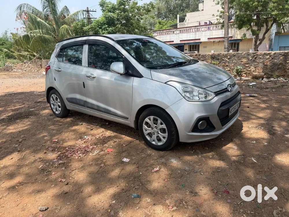 Hyundai Grand I10 2015 Diesel Well Maintained